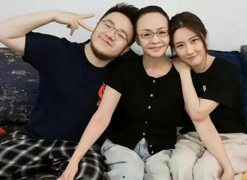 吃大瓜娱乐八卦图片搞笑,揭秘娱乐圈那些搞笑瞬间